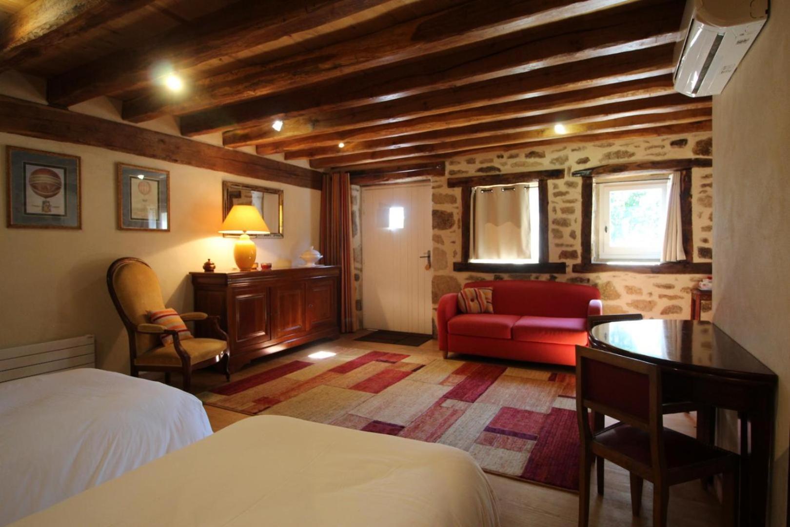 La Grande Foret Saint-Jouvent Экстерьер фото